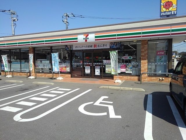 コンビニ　セブンイレブン久留米朝妻店（コンビニ）まで640m