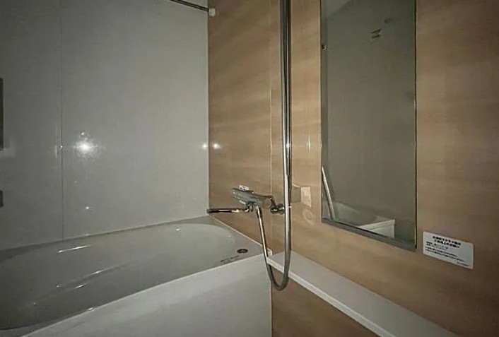 バス・シャワールーム　※別部屋参考写真