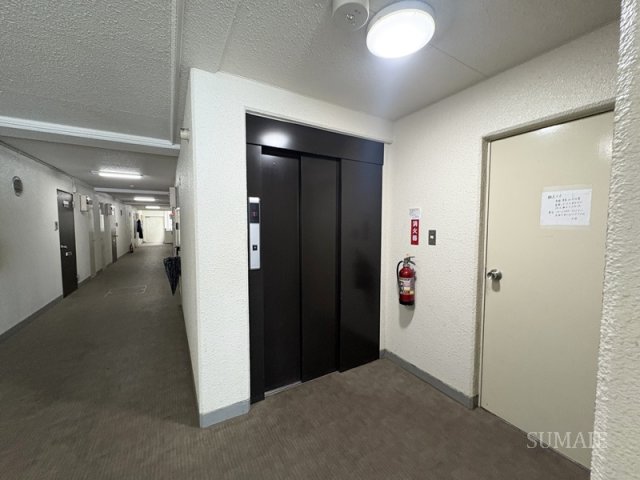 ロビー　エレベーターあり☆