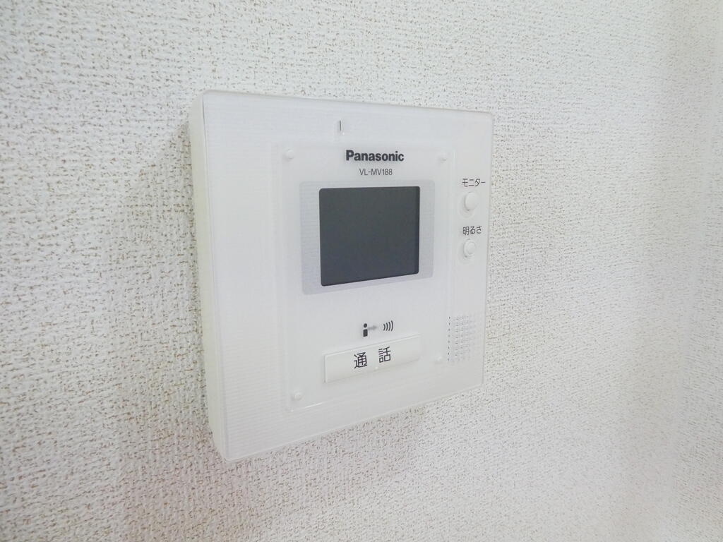 セキュリティ　左右反転間取り・別部屋の写真です。