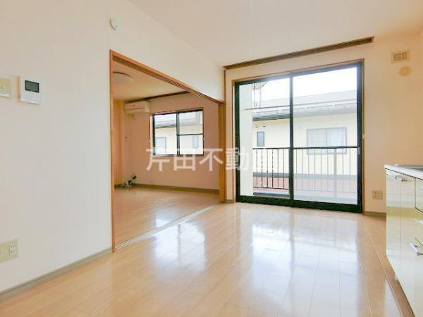 居室・リビング　写真は別のお部屋のイメージです