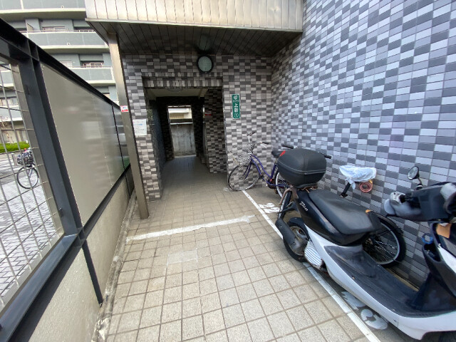 エントランス　エントランスはこちらです。