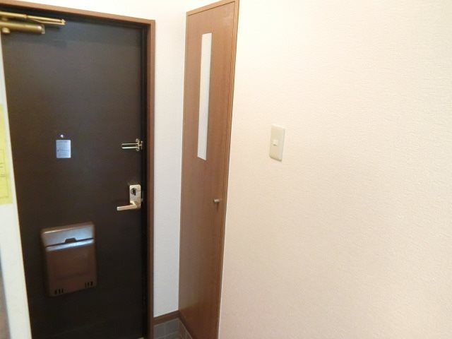玄関　（イメージ）