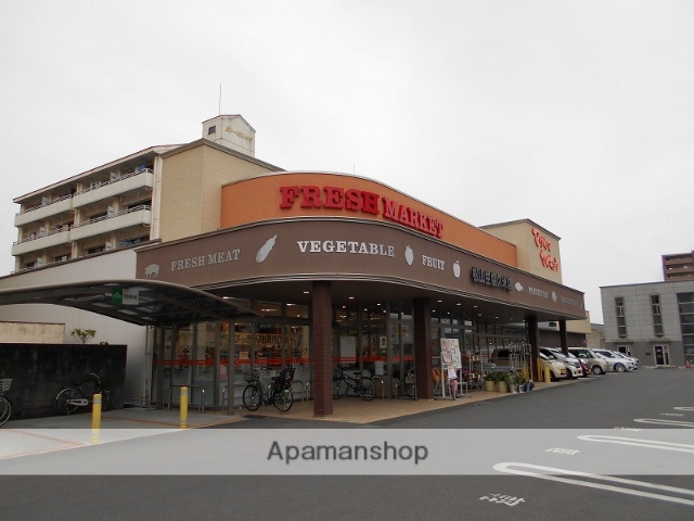 スーパー　松山生協　久米店（スーパー）まで661m