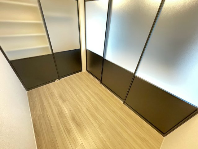 ＪＲ総武線 千葉駅 徒歩11分 3階建 築1年の内装写真