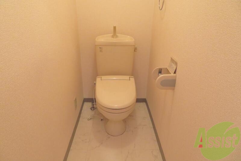 トイレ　バス・トイレ別で清潔に使うことが出来ます。