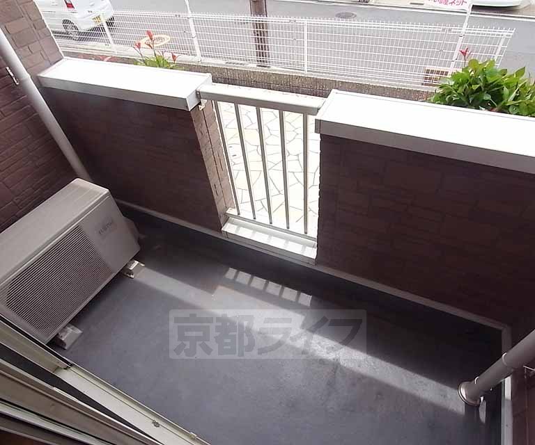 バルコニー　南向きのバルコニーです。