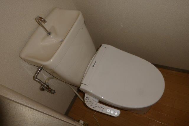 トイレ　ウォシュレット