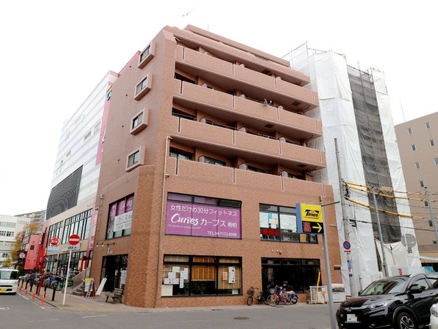 建物外観　建物外観
