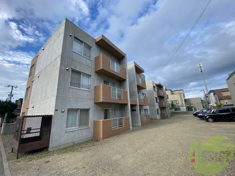 建物外観　札幌市中央区南２９条「カネイハウスII」