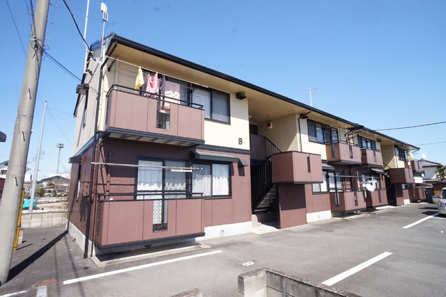 建物外観　現地お待ち合わせでのご案内も承ります♪