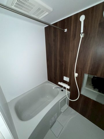 バス・シャワールーム　※同施工会社参考写真となります。