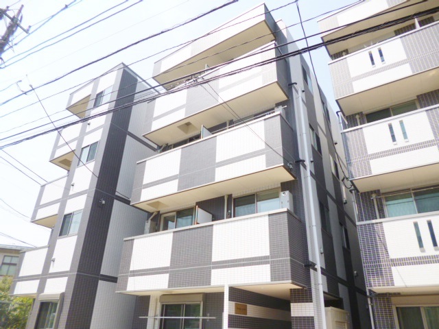 建物外観　デザイナーズマンションです☆