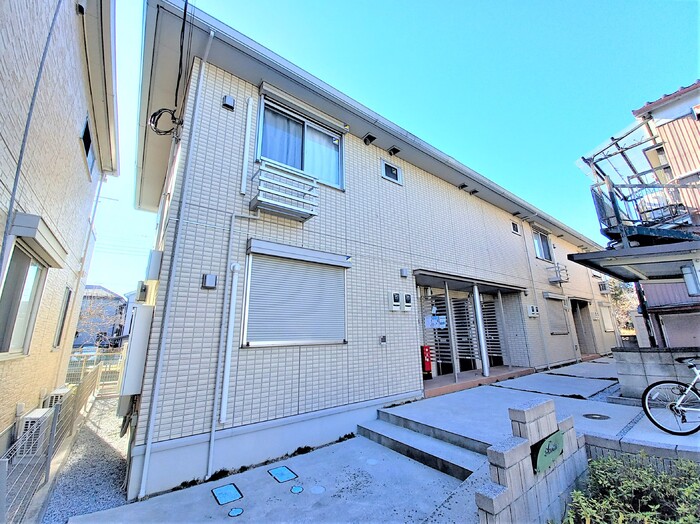建物外観　★角部屋★シャッター★カードキー★エアコン★温水洗浄便座★