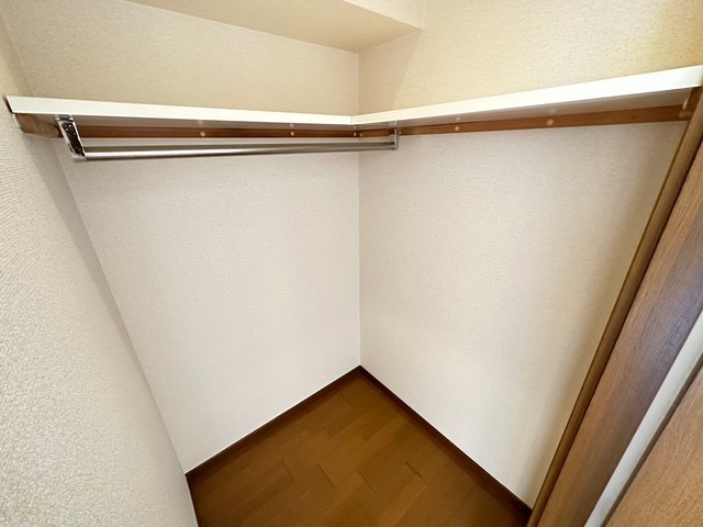 収納　※他部屋の写真です。現況優先。