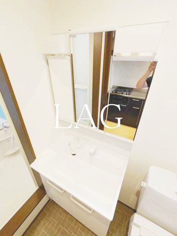 洗面設備　洗面台です。