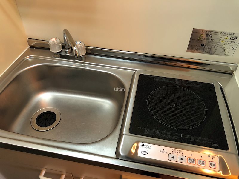 キッチン　※同タイプの他のお部屋です