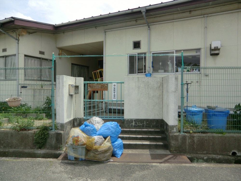幼稚園・保育園　次屋保育所（幼稚園・保育園）まで737m