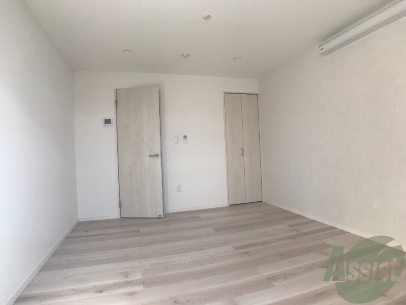 その他部屋・スペース　７．１帖の洋室を別の角度から撮影してみました。
