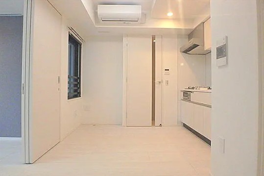 居室・リビング　別部屋参考画像です