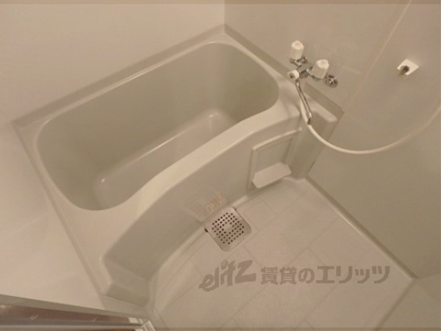SHICATASIXBLDGの風呂写真