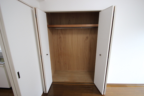 収納　※別部屋の写真です