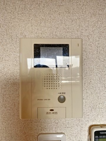 セキュリティ　同物件、他のお部屋の写真です。