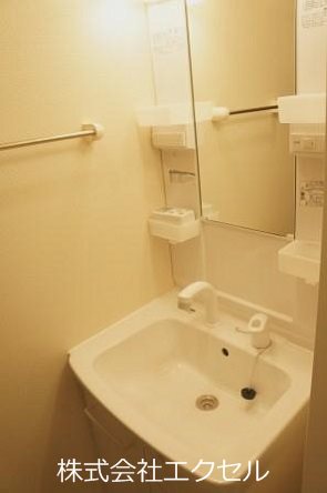 洗面設備　独立洗面台です。