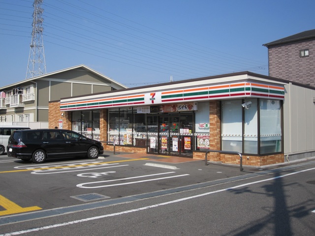 コンビニ　セブンイレブン堺深井水池町店（コンビニ）まで909m