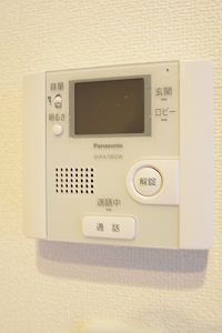 セキュリティ　モニター付きインターホン