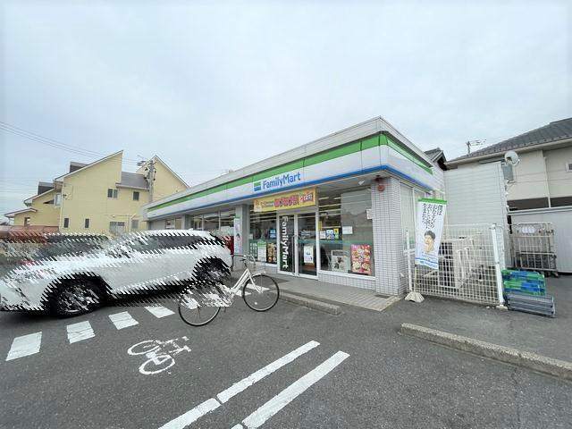 コンビニ　ファミリーマート春日井大手橋西店（コンビニ）まで716m