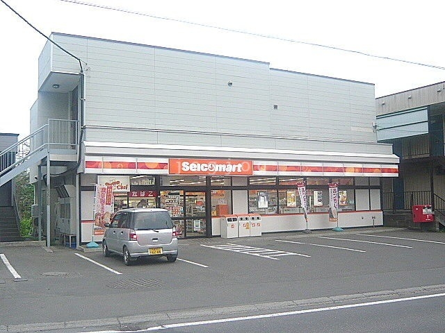 コンビニ　セイコーマートたなか川沿2条店（コンビニ）まで232m