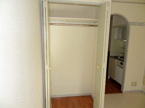収納　クローゼット