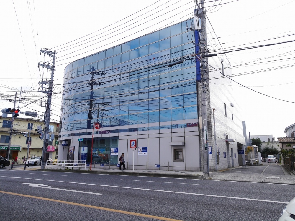 銀行　横浜銀行　立場店（銀行）まで709m