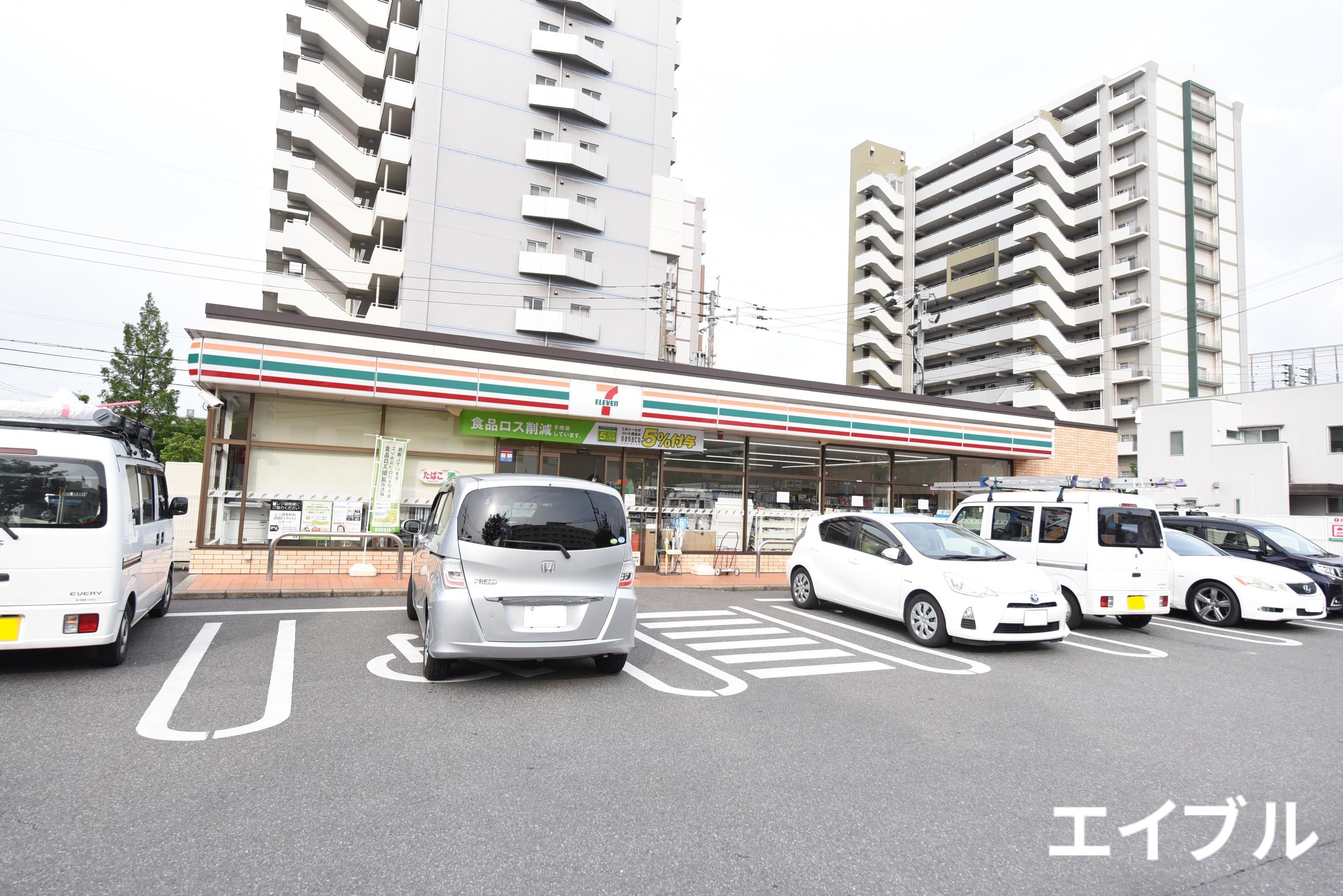 コンビニ　セブンイレブン福岡横手3丁目店（コンビニ）まで39m