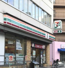 コンビニ　セブンイレブン阪急岡町駅前店（コンビニ）まで410m