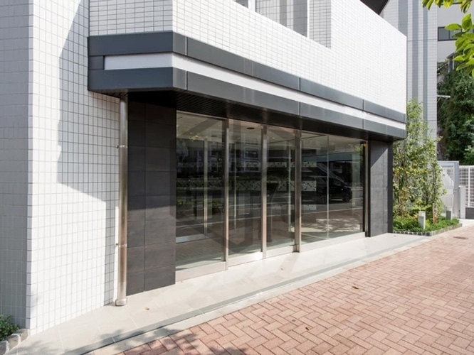 エントランス　弊社は都内全域の物件が仲介手数料最大無料でご紹介可能です！