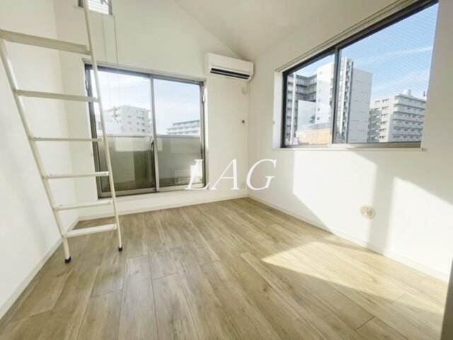 居室・リビング　洋室のお部屋です。