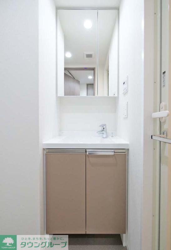洗面設備　お部屋探しは株式会社　タウンハウジング　までお気軽にお問合…