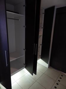 玄関　※別部屋の参考写真です。