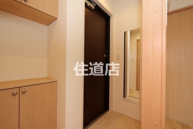 MAISON PRIMEROの玄関写真