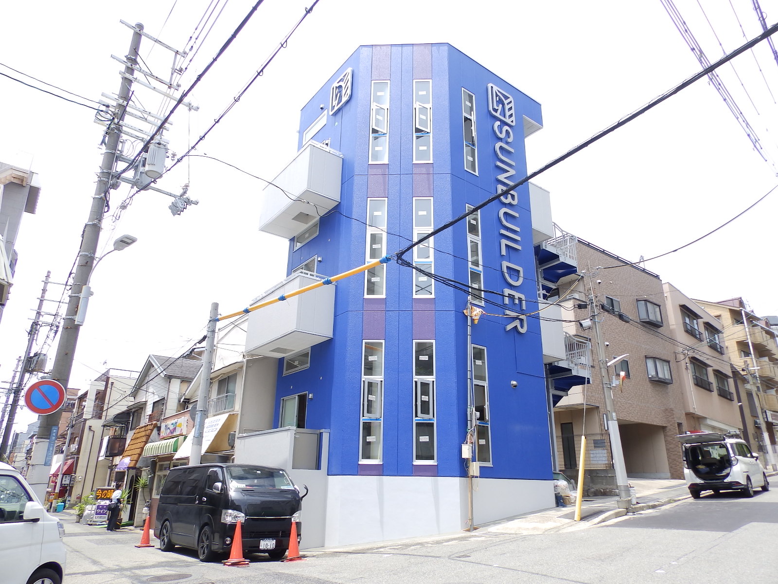 建物外観　１フロア１室