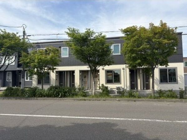ＪＲ千歳線 長都駅 徒歩20分 2階建 築1年の外観写真