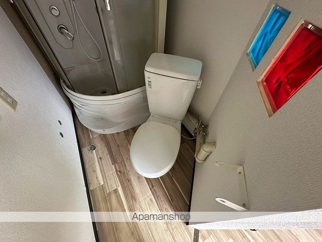 京阪本線 関目駅 徒歩2分 5階建 築42年のトイレ写真