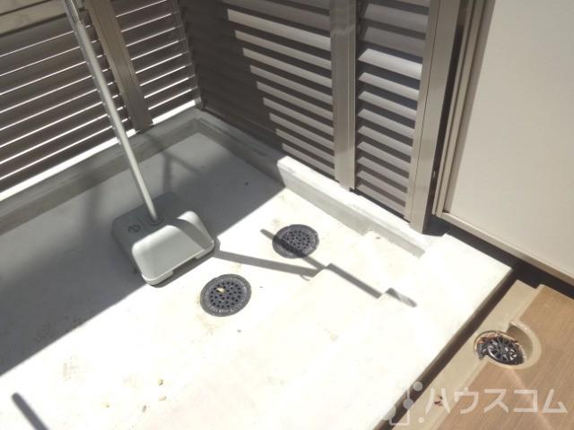 バルコニー　お洗濯物もよく乾きそうですね。
