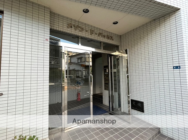 ブルーライン 三ツ沢上町駅 徒歩3分 3階建 築32年の外観写真
