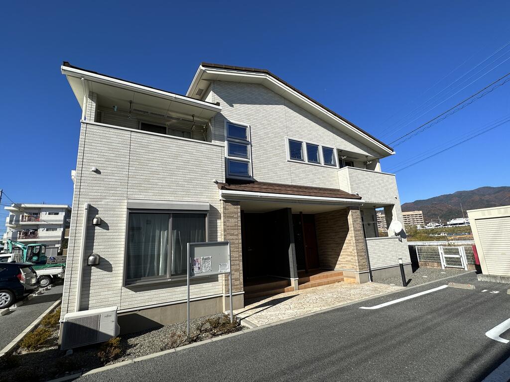 ＪＲ中央線 甲府駅 徒歩30分 築12年