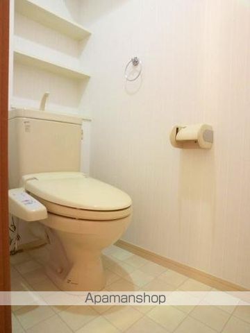 西鉄天神大牟田線 大橋駅 徒歩10分 9階建 築19年のトイレ写真