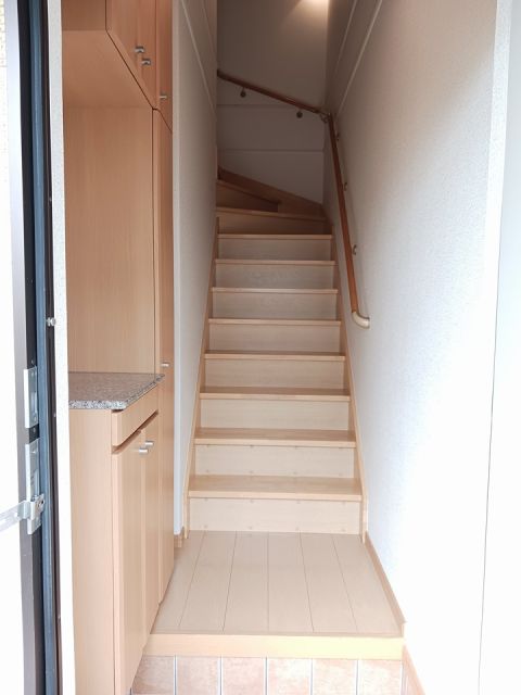 リーフレットの玄関写真