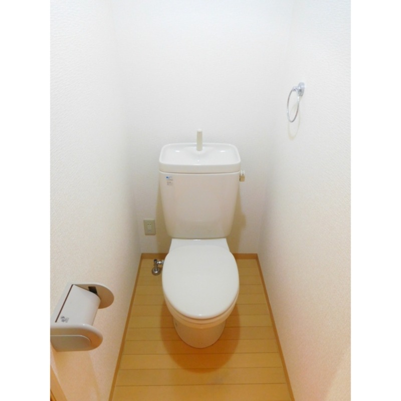 JC STATION 143のトイレ写真